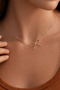 The Amélie Bow Necklace
