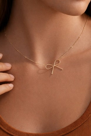 The Amélie Bow Necklace