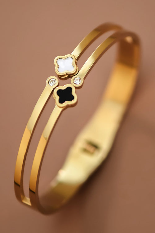 The Elodie Clover Bangle