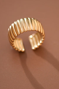 The Lucienne Ribbed Ring